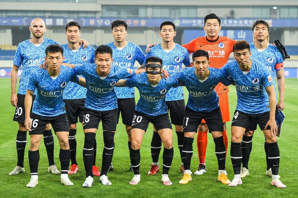外媒发布LOL全球战力排行榜：T1第一 V5第二